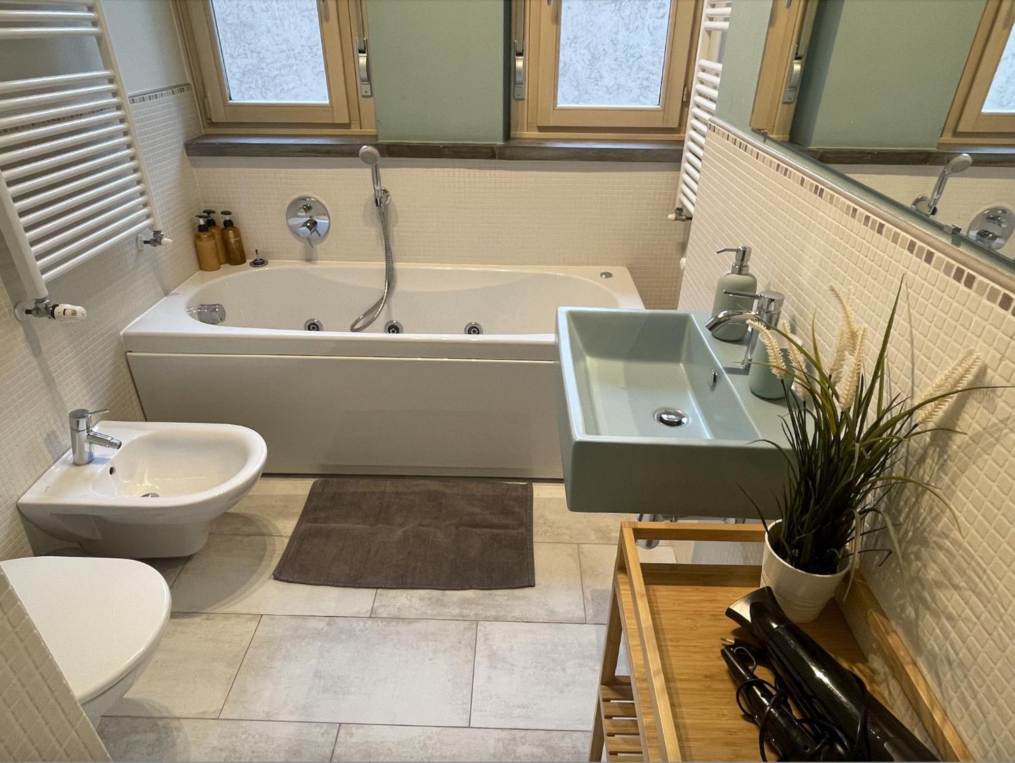 Seriate - Jacuzzi Bath Exteriér fotografie